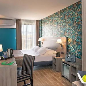 Hotel Unique & ****