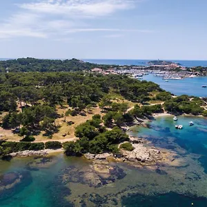 Hotel Helios & - Ile Des Embiez ****
