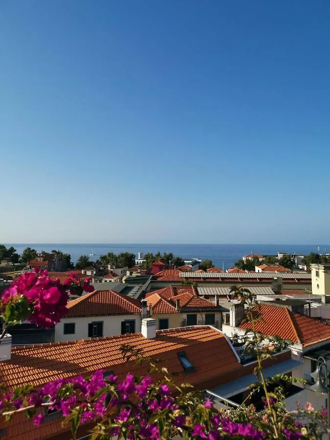 Three House Hotel Funchal