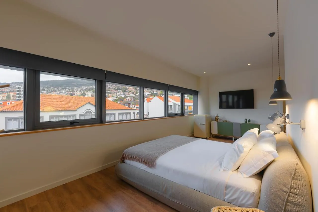 Three House Hotel Funchal  4*, Funchal (Madeira)