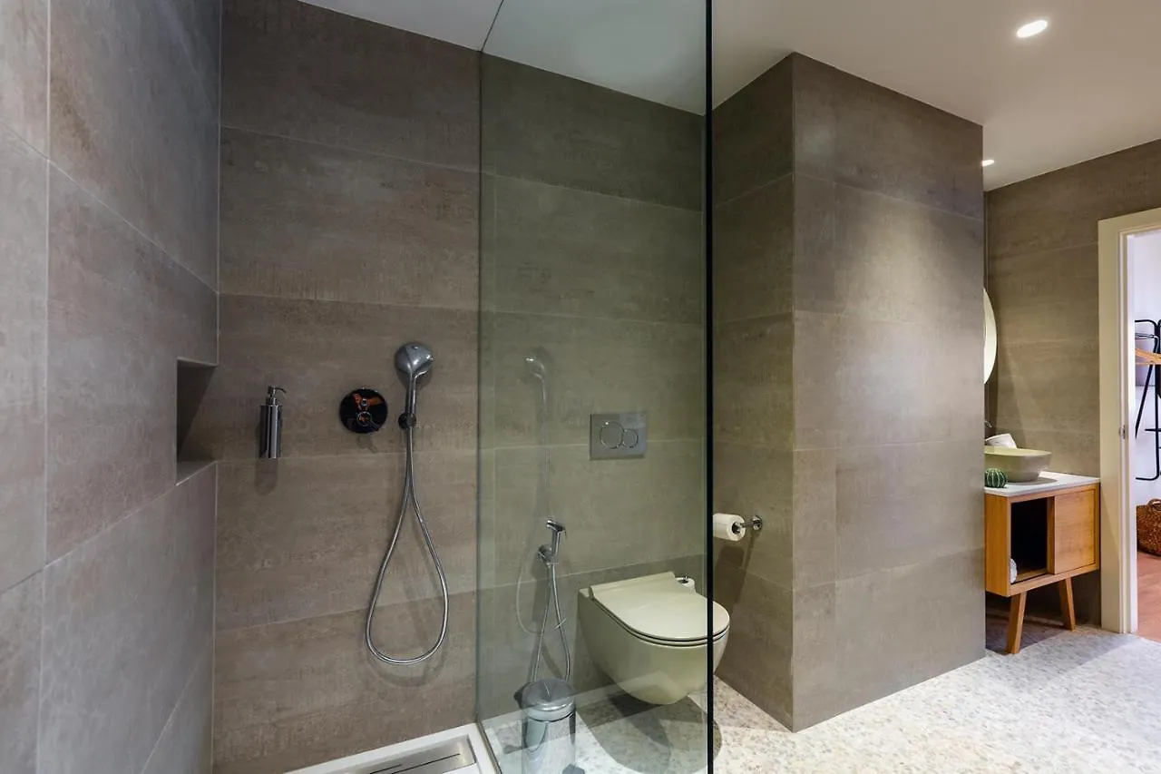 Three House Hotel Funchal  4*, Funchal (Madeira)